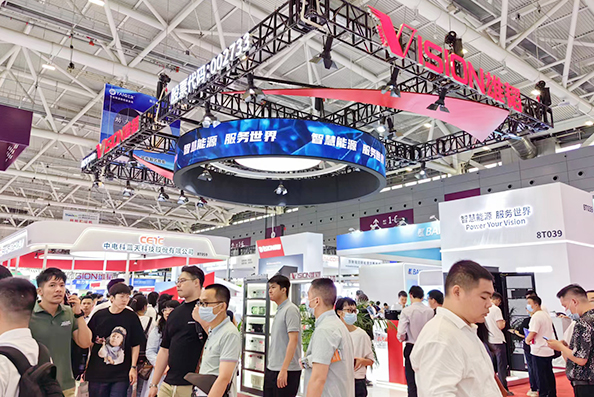 鹏城新势力 蓬勃新能量 雄韬股份亮相CIBF再谱能源新篇章 鹏城新势力 蓬勃新能量 雄韬股份亮相CIBF再谱能源新篇章