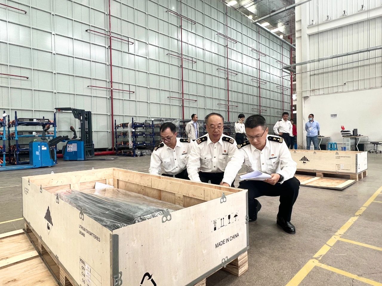 首单金额近3亿元!浙江台州弗迪锂电池组顺利出口日本 首单金额近3亿元!浙江台州弗迪锂电池组顺利出口日本