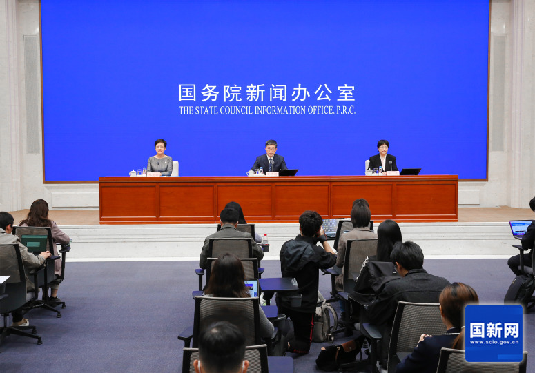 工信部:加快电动汽车和动力电池安全等标准制修订工作 工信部:加快电动汽车和动力电池安全等标准制修订工作