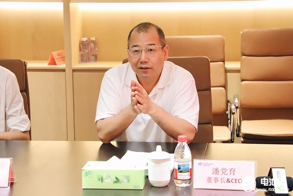 中国电池新能源产业链调研采访团(广东站)一行到访豪鹏科技 中国电池新能源产业链调研采访团(广东站)一行到访豪鹏科技