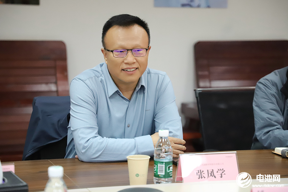 中国电池新能源产业链调研团一行到访百杰瑞 中国电池新能源产业链调研团一行到访百杰瑞