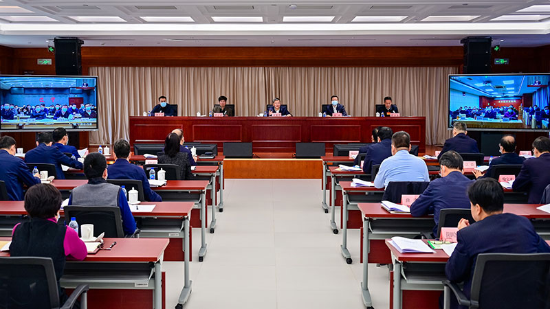 中国新能源发电量年内首破万亿千瓦时大关！国家能源局敲定明年七大重点任务