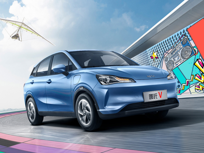 哪吒汽车7月交付量同比增长392% 交付个人用户占比近90%