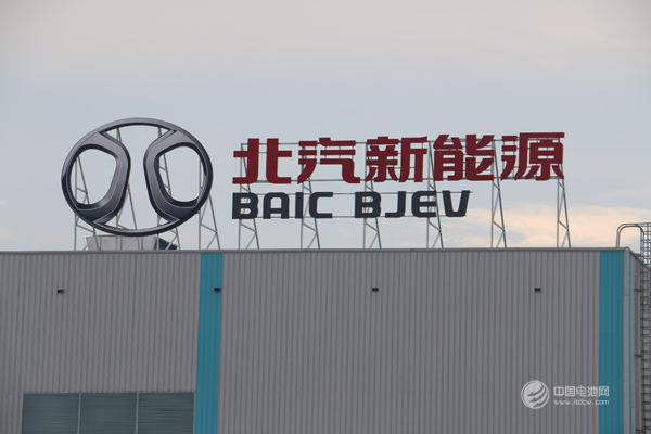 新版新能源汽车补贴政策落地 龙头企业优势凸显