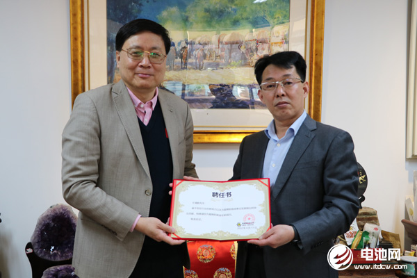 聚焦动力电池和新能源车等后市场服务 蜜蜂新能源与海融网战略合作