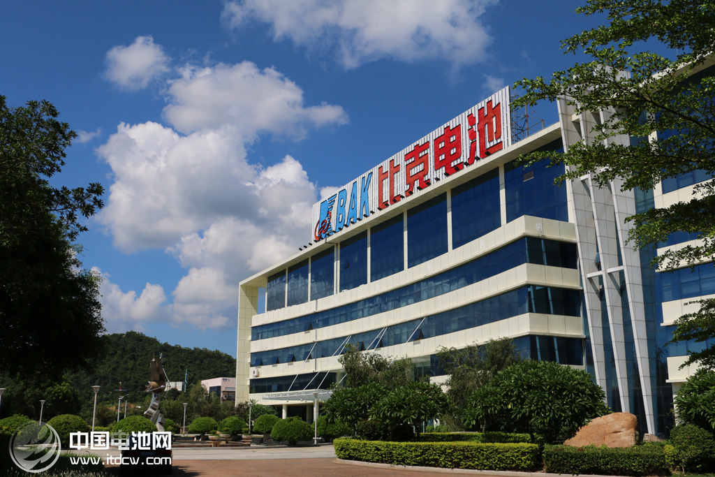 新能源汽车卖得火 高品质动力电池供货吃紧