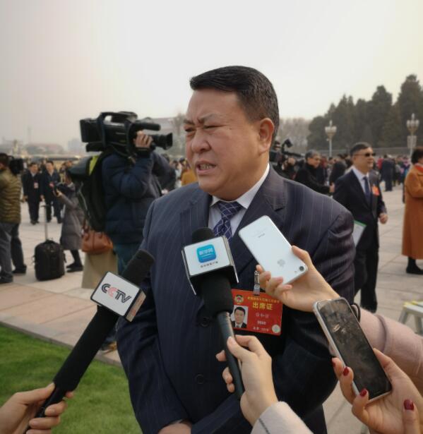 北汽集团徐和谊：新能源汽车发展到了关键的转折点