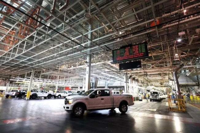 福特将在密西根建造其首款自动驾驶汽车 预计2021年投产