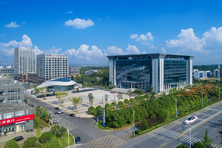 宁乡高新区先进储能材料产值突破百亿元 产业链式招商显成效