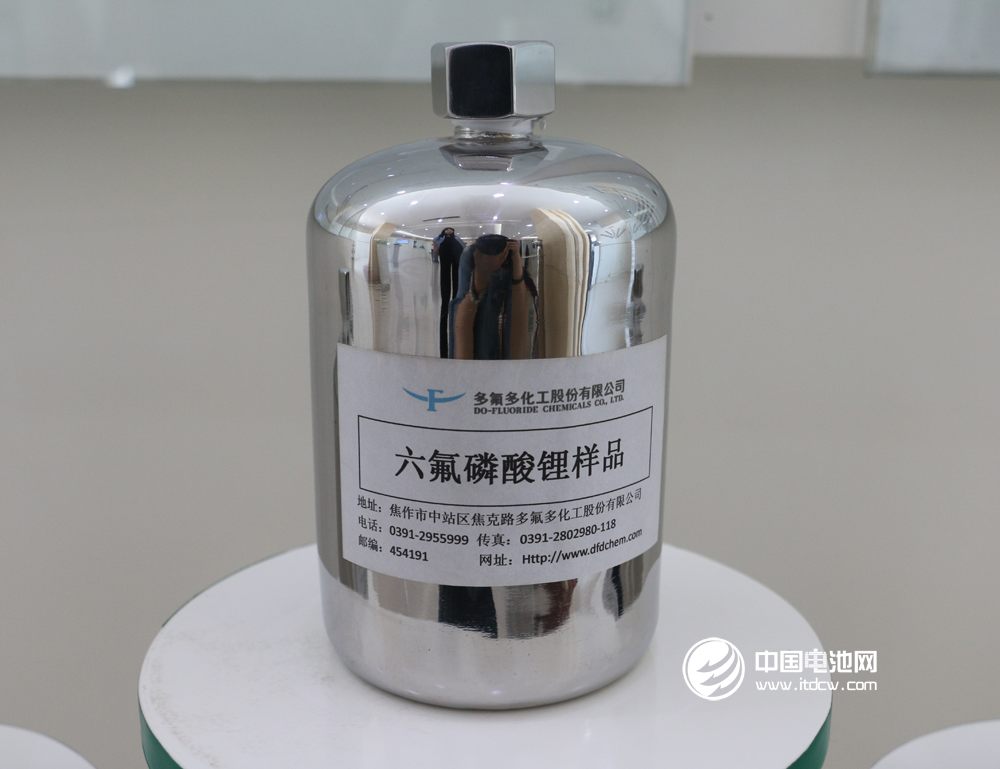 专家称锂市场将吃紧 电动车锂材料存短缺风险