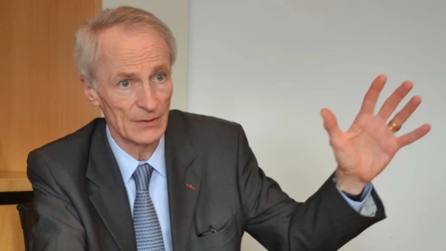 雷诺董事长：雷诺日产资本结构将不变 或在电动领域成立新公司