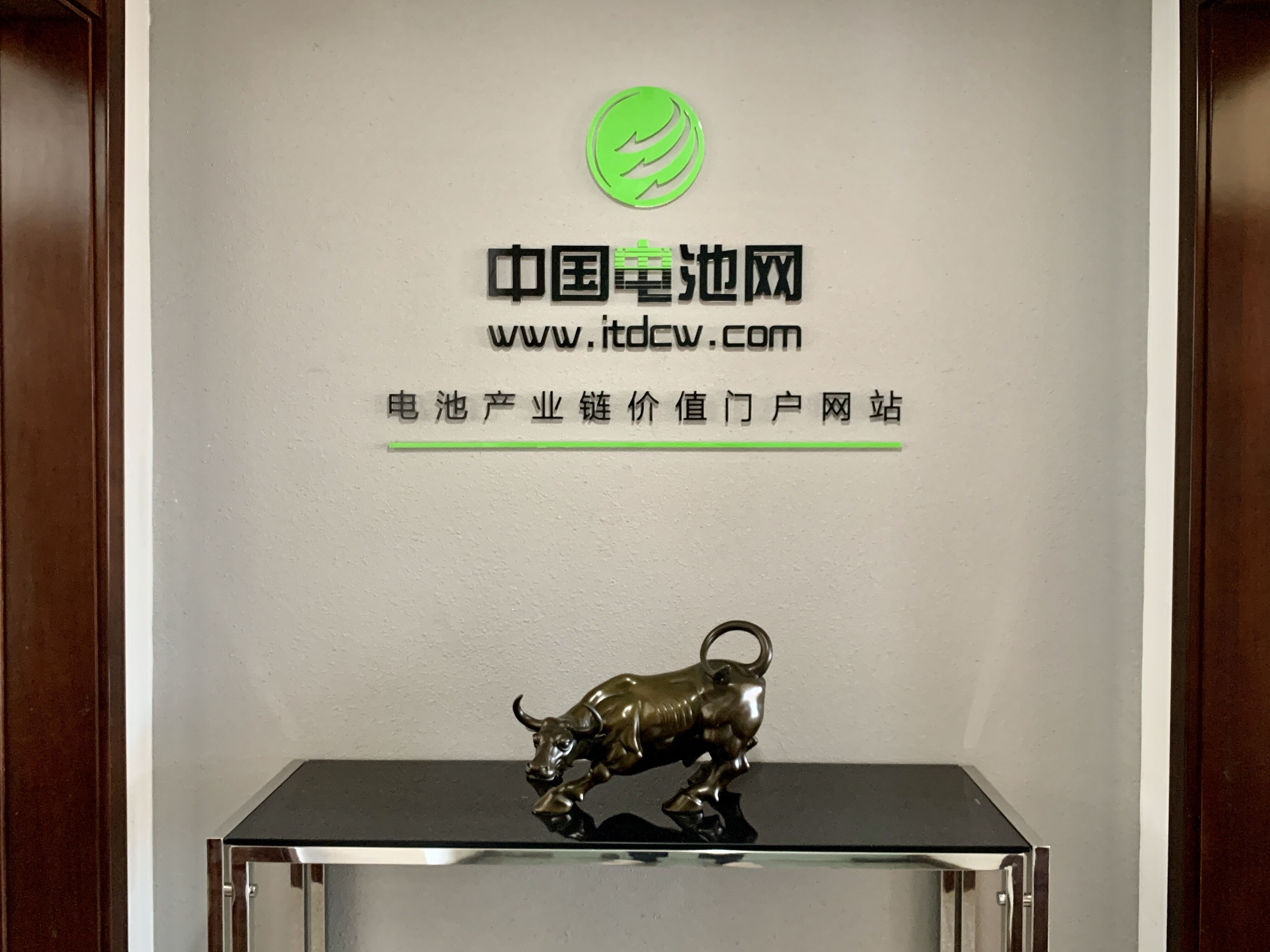 烧钱烧不起来的产业互联网该如何投资？