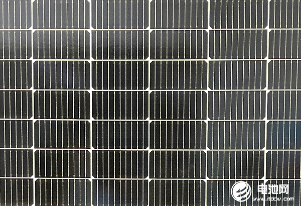 2022年我国光伏行业总产值突破1.4万亿元 光伏组件出口超153GW