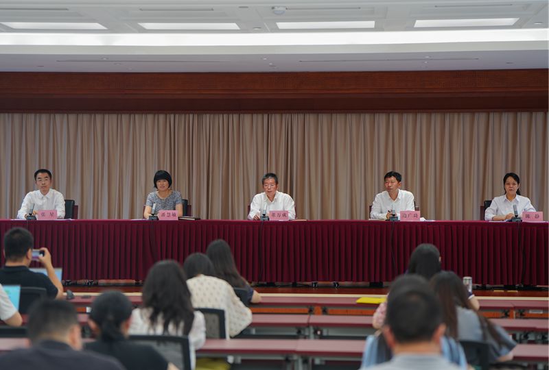 我国已建成投运新型储能项目近亿千瓦时 多个钠电池储能项目投产