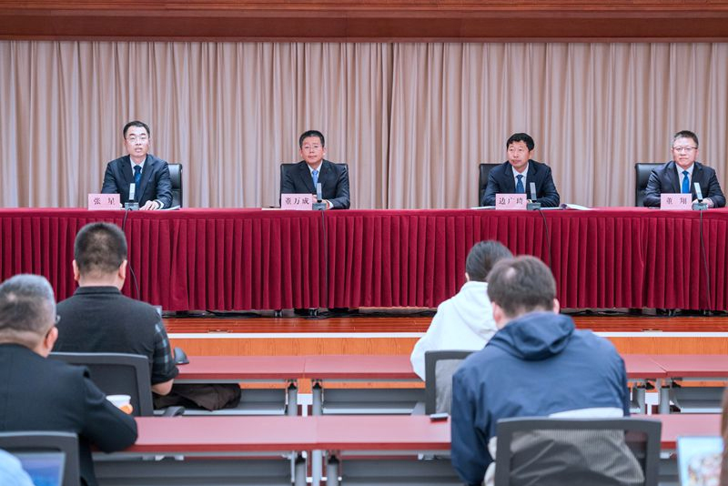 “超级充电宝”给力！我国已建成投运新型储能1.28亿千瓦时