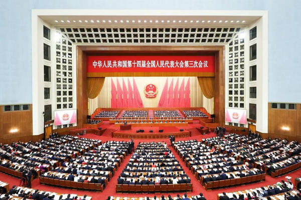 总理点名智能网联新能源汽车！今年政府工作任务→