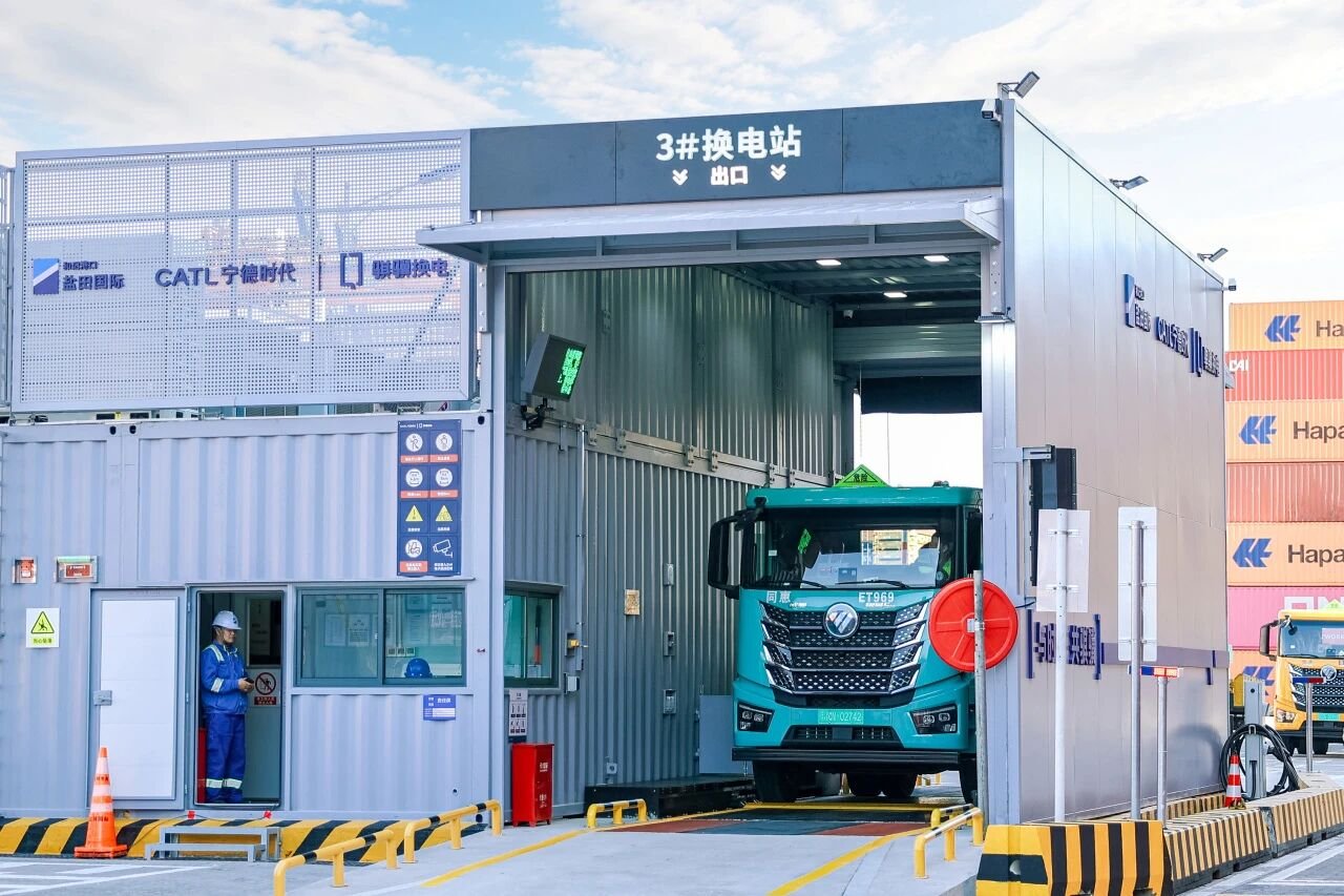 2025年中国电动重卡用锂电池装机量达96.7GWh 同比增长188.9%