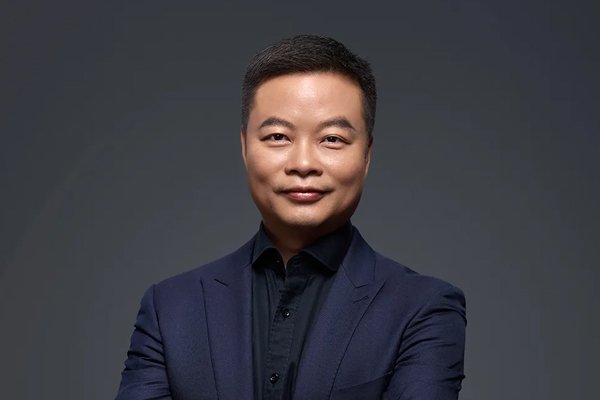 聚焦自动驾驶/人形机器人/飞行汽车 何小鹏建言献策