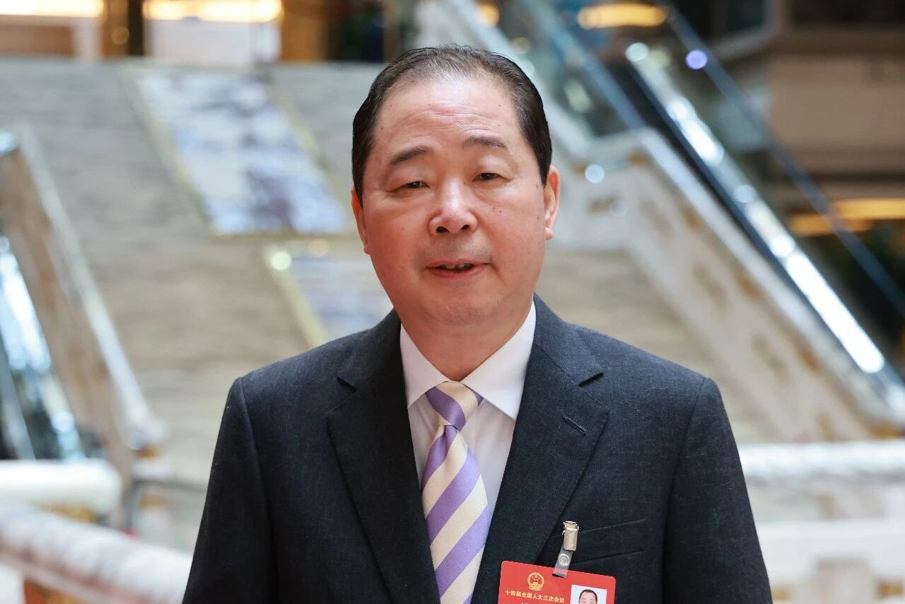 全国人大代表胡成中：加快推进固态电池产业规模化落地