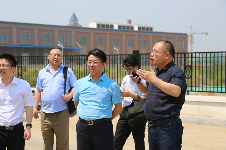 青岛新能源汽车产业链初具雏形 “江浙粤”模式待复制创新