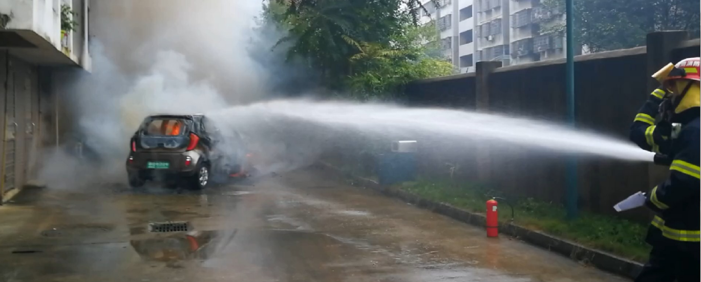 电动汽车起火事件频发 根源问题没有我们看到的那么简单