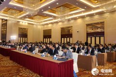 2021第二届下一代电池技术与市场应用研讨会与会嘉宾参观枣庄高新区新能源产业链企业