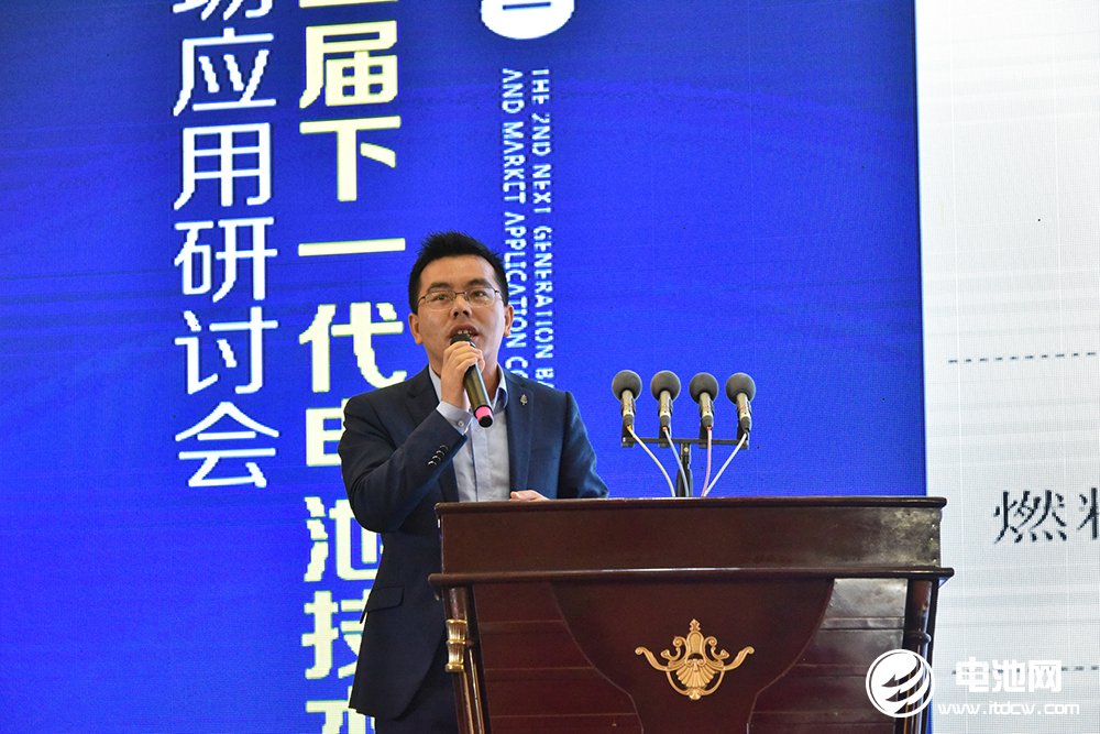 吴辉：锂电池十年来价格下降近85% 中国已形成全球最完善产业链