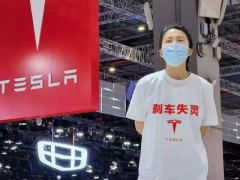 “失控”的特斯拉!智能汽车的新维权之路该何去何从?